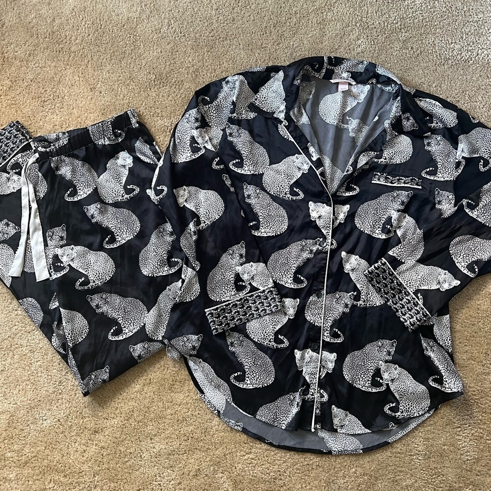 Victoria’s Secret satin leopard pajamas XL